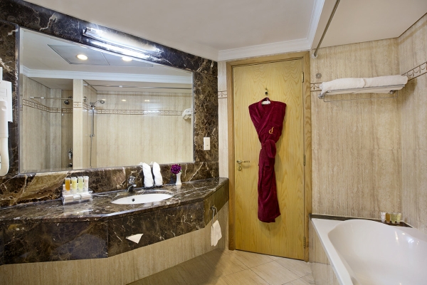 Hotel City Seasons (Dubai)